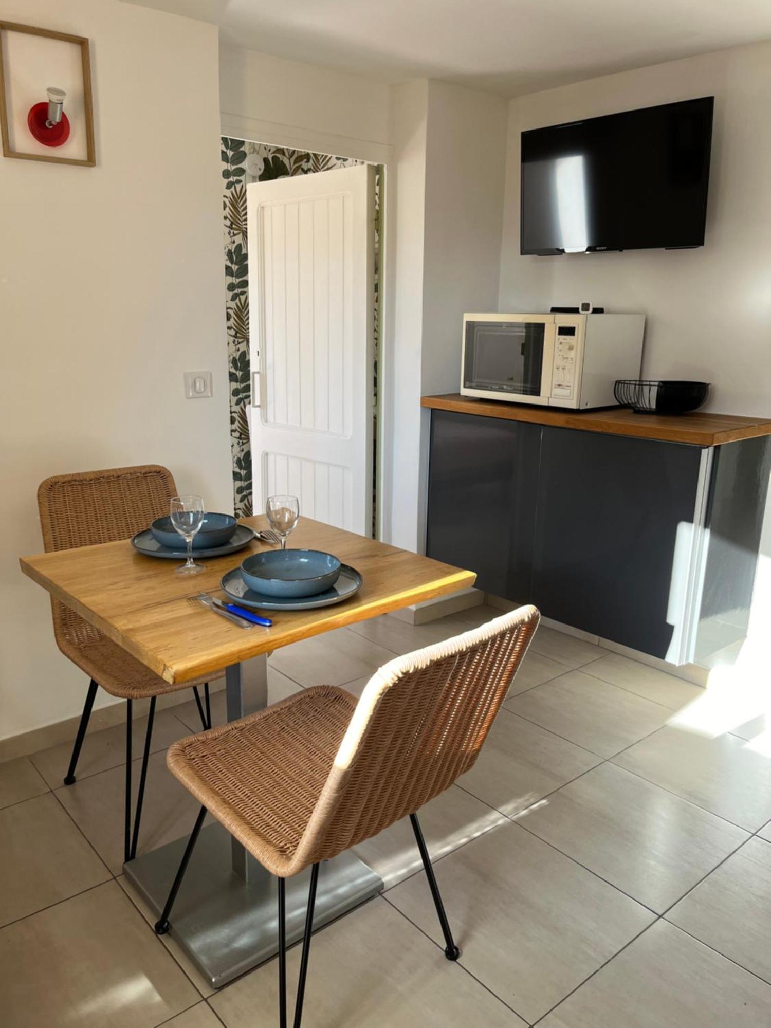Appartement Deux Pieces Donnant Sur Un Jardin أنتيب المظهر الخارجي الصورة